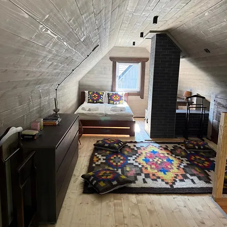 смерічник Holiday home